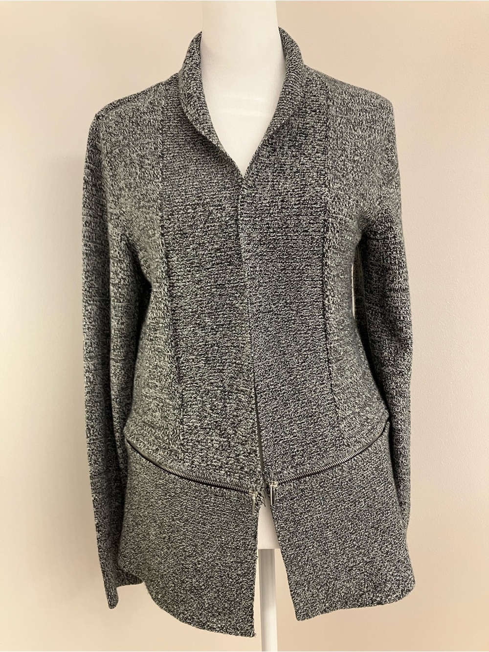 7th Avenue Gray Knit Cardigan